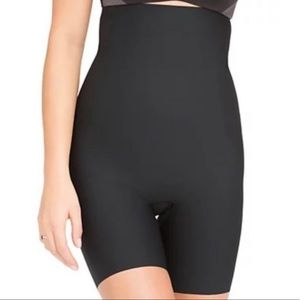Spanx Mid Thigh Smoother Shorts